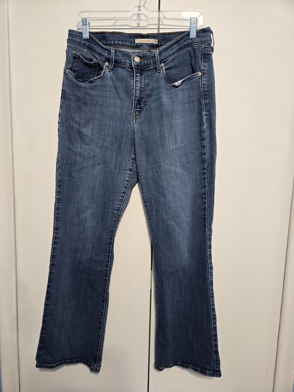 Levi's Classic Bootcut Jeans Women's Size 10 Medium Wash Stretch Denim